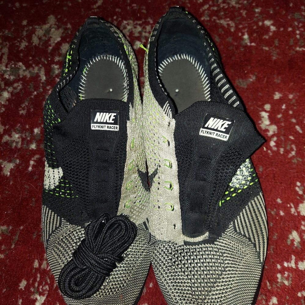 Nike Flynit Racer size 11.5